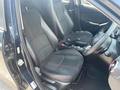 Mazda Mazda2 Photo 19