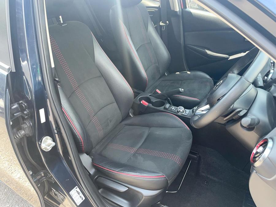 Mazda Mazda2 Photo spincar-5090a0f5fcca99e2f16e5c093d628a7f5affc47c.jpg
