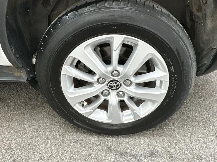 Toyota Yaris Photo spincar-50c6ca3d71dc39f2a3390de4275d5d7e9ecd576c.jpg