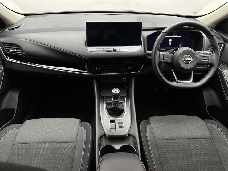 Nissan QASHQAI Photo spincar-51a8ade9d43e969c69cd2f767cad8b99a1e67c74.jpg