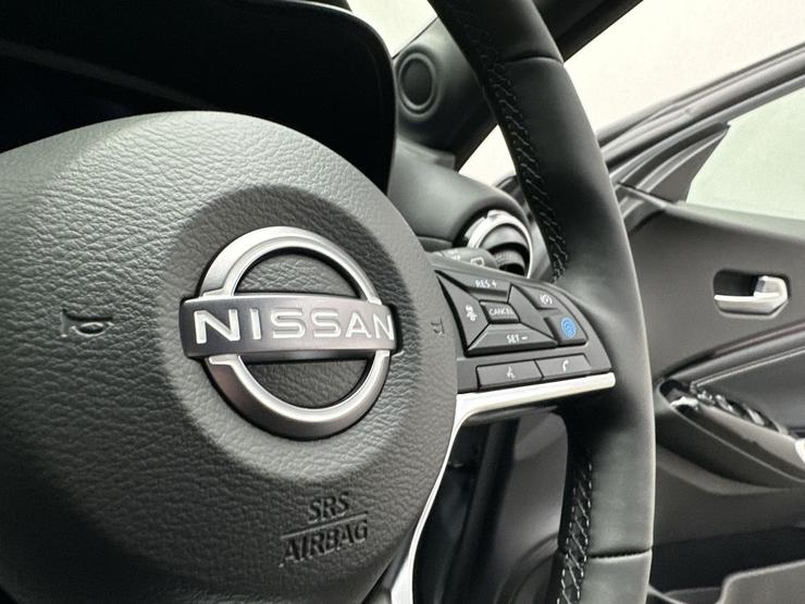 Nissan JUKE Photo spincar-51b5dea1fe51f477a39c8608a6dec8f31acf8b62.jpg