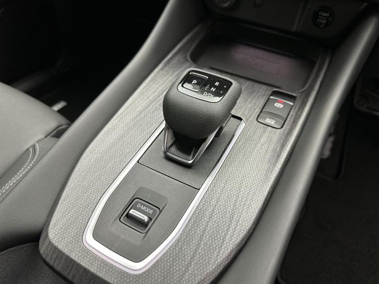 Nissan QASHQAI Photo spincar-51f0ec01cd5a0d77dbf4cd9c76bf056b3a7d98a2.jpg