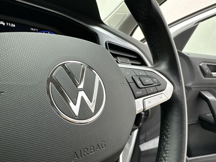 Volkswagen T-ROC Photo spincar-5218994e70b86b9bbc6d12bc187765753bd95d49.jpg