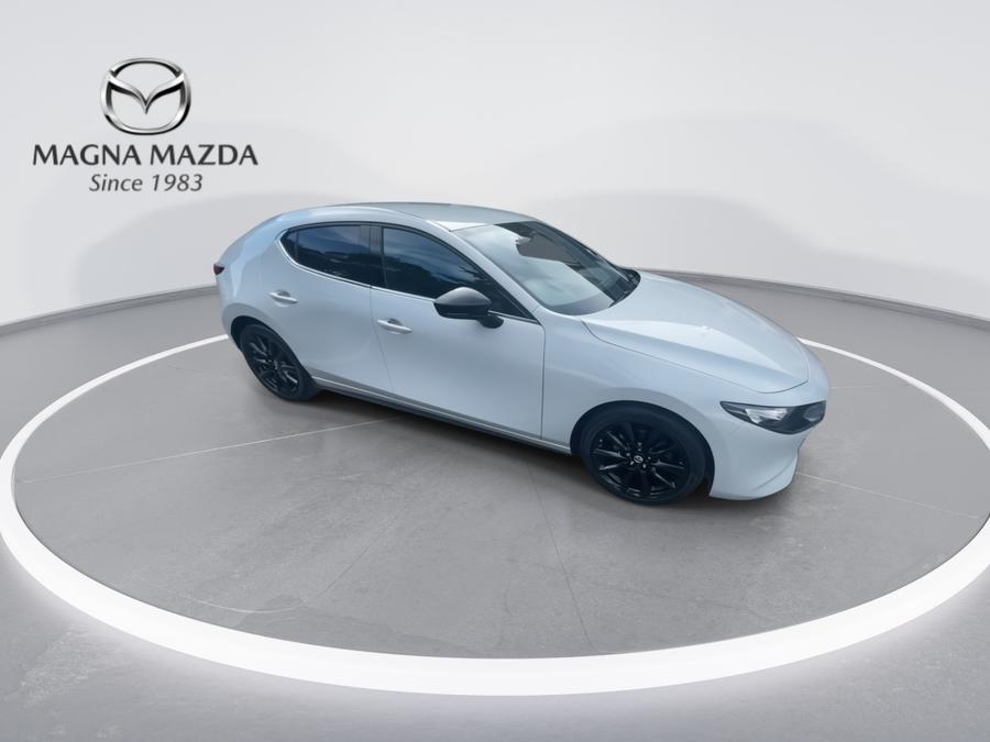 Mazda Mazda3 Photo spincar-52614de7947fe98270062f707f3d2a4a6f50bc66.jpg