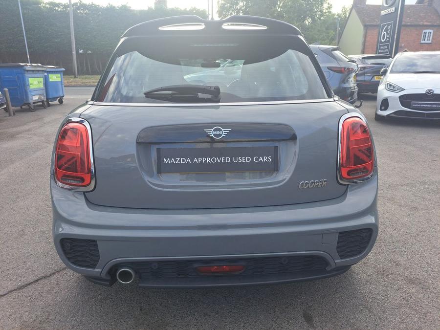 MINI Hatch Photo spincar-528387e8ae4f652102f0f3759bf1a1a3040717ea.jpg