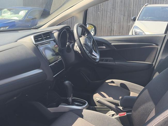 Honda Jazz Photo spincar-528eba249e41f254aceb89c3ba77d107c8c49f07.jpg