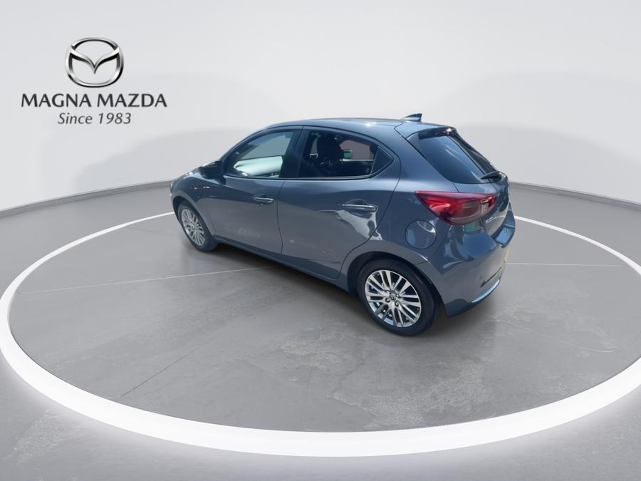 Mazda Mazda2 Photo spincar-52ac07f64a8e4cc60d5b789a42e40594c63215e3.jpg
