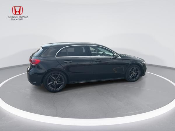 Mercedes-Benz A Class Photo 4