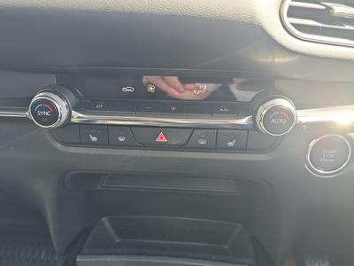Mazda CX-30 Photo 27