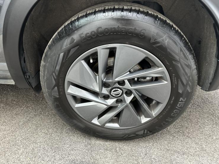 Nissan QASHQAI Photo spincar-53b7183877c5ca2e157023c20c2e8aa12a037dab.jpg