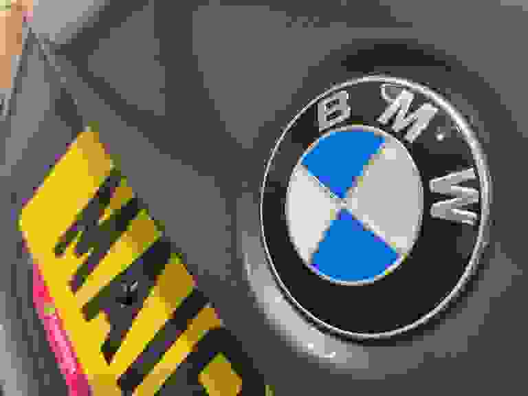 BMW 5 SERIES Photo spincar-542eb9de56795847f06befd77f3767c1ee4da6ae.jpg