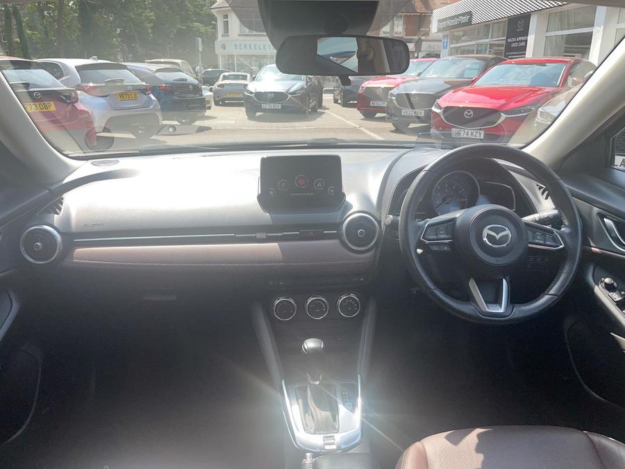 Mazda CX-3 Photo spincar-547fa73fcc9ca9446865d9146d1f759e8c3864d8.jpg