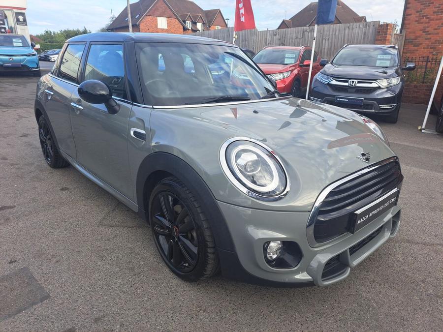 MINI Hatch Photo spincar-554eefbceeb518b9b3eb7e82dd659c1c02e1471f.jpg