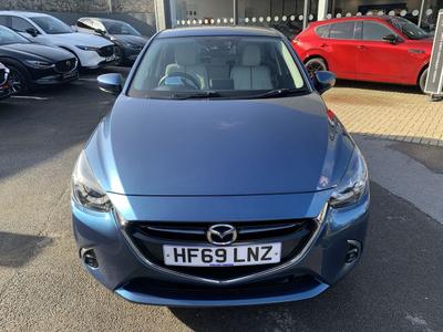 Mazda Mazda2 Photo 14