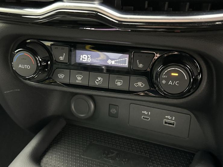 Nissan JUKE Photo spincar-5567d445abc8d91fe9b4e6d34c03e77c41f89faa.jpg