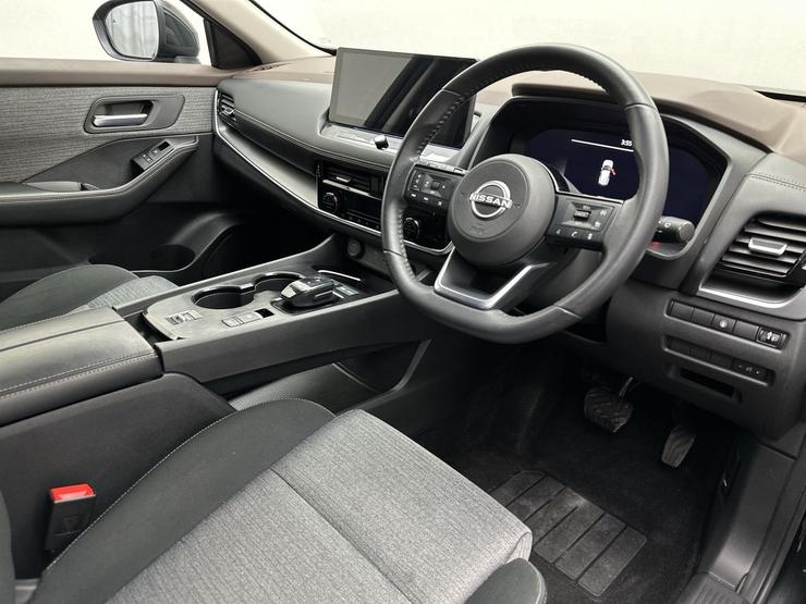 Nissan X-TRAIL Photo spincar-5628558a4c6849e5940b1255b90ff8f56cc91c76.jpg