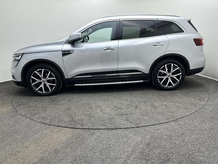 Renault Koleos Photo spincar-563c4608c650c518121d95f81a977ee72108a7e6.jpg