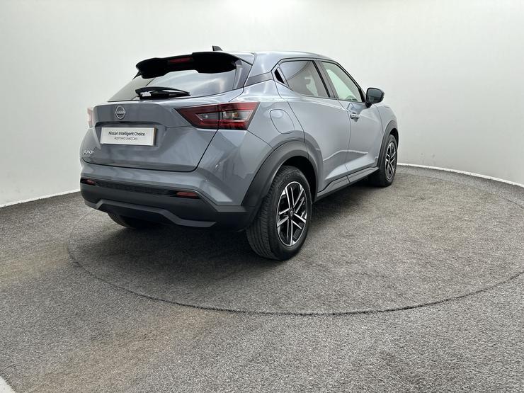 Nissan JUKE Photo spincar-564b4c7b2f38230acfe3ee8c6f2962d720721ea9.jpg