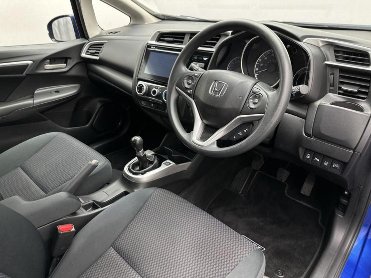 Honda Jazz Photo spincar-5709e46f3ff300f0a9c975abe125d60d1df20ebf.jpg