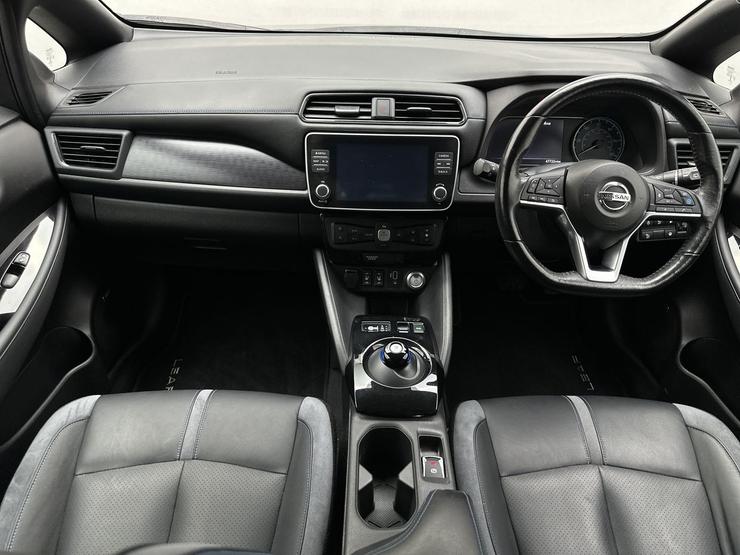 Nissan LEAF Photo spincar-578ba8e0d5fbea3575dbf3c5f775b3459e0ac54f.jpg