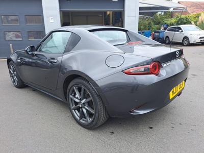 Mazda MX-5 RF Photo 15