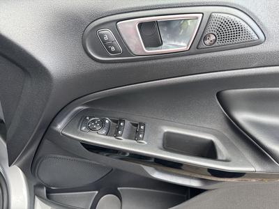 Ford EcoSport Photo 20