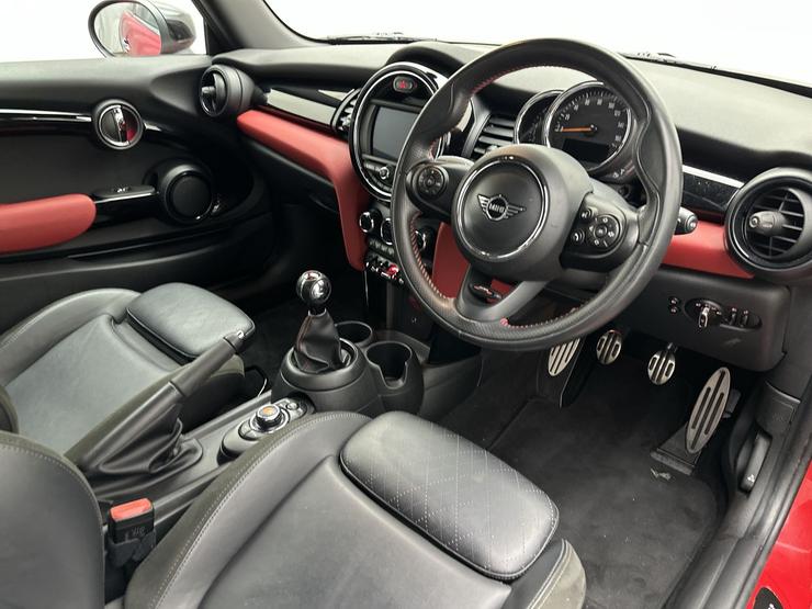 MINI Cooper Photo spincar-5829b9c299f73b584d33b9af0b35b50400e41c26.jpg