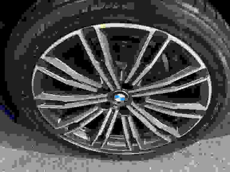 BMW 3 SERIES Photo spincar-582ee7ac01c818543bcb7ae1dfb70d8b512f97c4.jpg