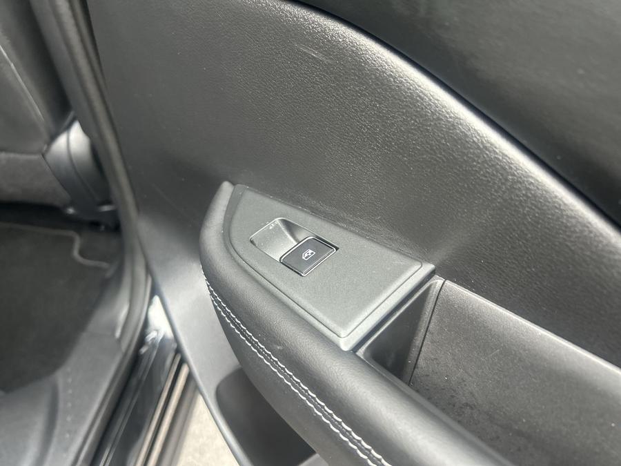 Nissan Qashqai Photo spincar-59171b453a39780118d5d14c661b56ae00678256.jpg