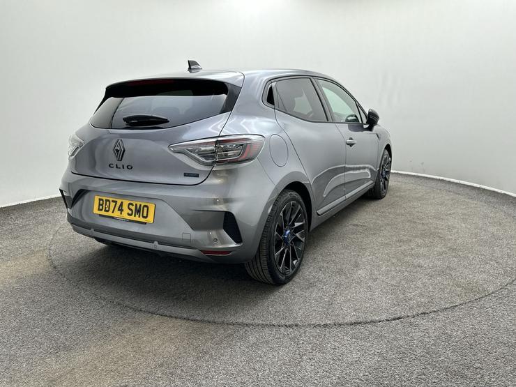 Renault CLIO Photo spincar-593b35fd1518bdc299c3dcd394001cfd502d89a4.jpg