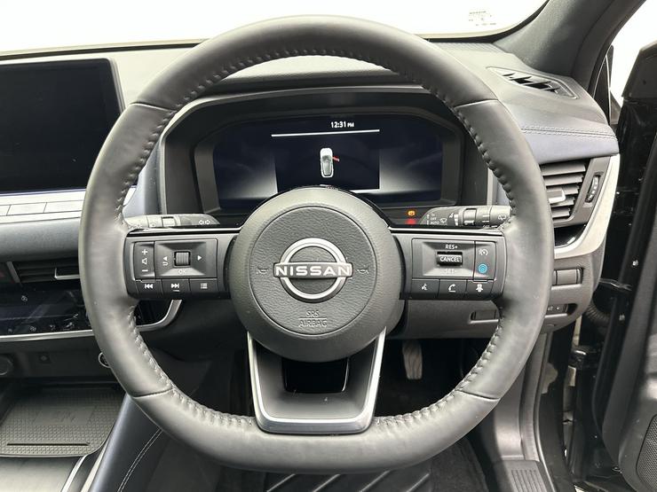 Nissan QASHQAI Photo spincar-594282eb00ea3573bebce89e179bb3ab442bc06e.jpg