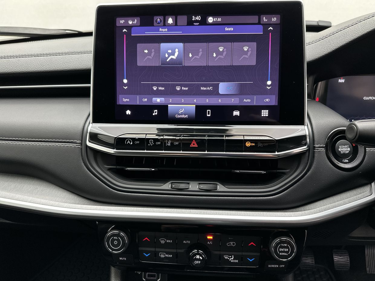 Jeep Compass Photo 12