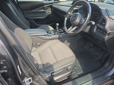 Mazda CX-30 Photo 13