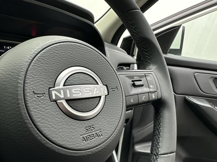Nissan QASHQAI Photo spincar-5ac74f84033ee7ff7e58e25185b177175aaebf71.jpg