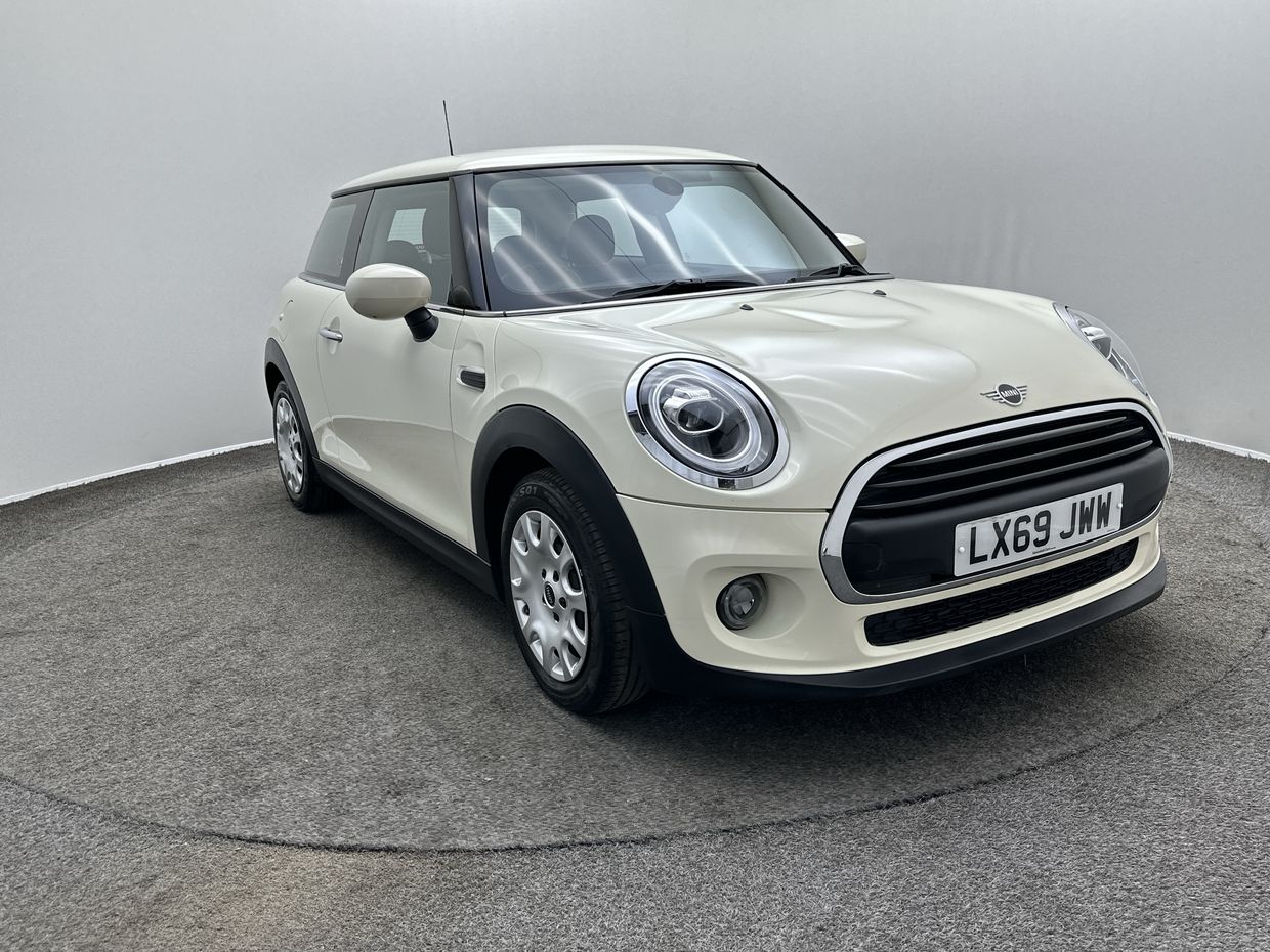 MINI One Photo 1