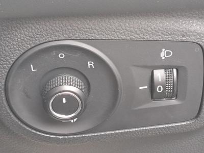 MG MG ZS Photo 40