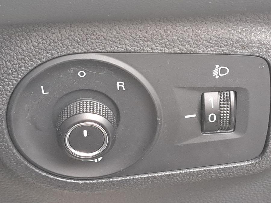MG MG ZS Photo spincar-5bd1ecf43c527e1f574380848acab11c5494496c.jpg