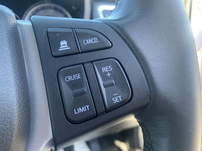 Suzuki S-Cross Photo 33