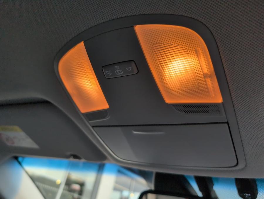 Hyundai IONIQ Photo spincar-5d5a3d1feff40cbd01f2362caaebacd8e4fdb0d5.jpg