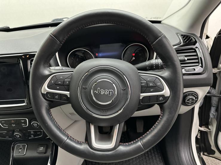 Jeep COMPASS Photo spincar-5da7693fd3f339e9ccf2f8e2d7463fe46f192e26.jpg