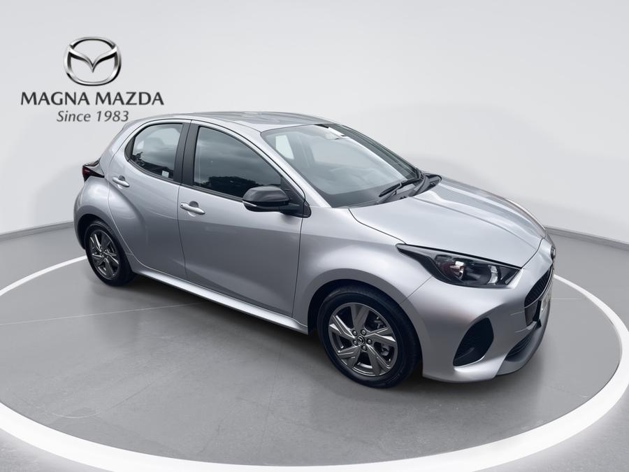 Mazda Mazda2 HYBRID Photo spincar-5e43e018070b05b22af3f6cc0508c4aab81d5644.jpg