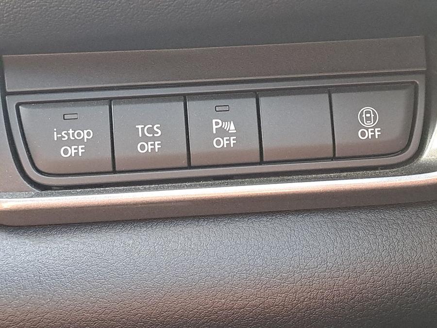 Mazda CX-30 Photo spincar-5e660cf983ad6144dc895b3147fc2c0c95c6b703.jpg