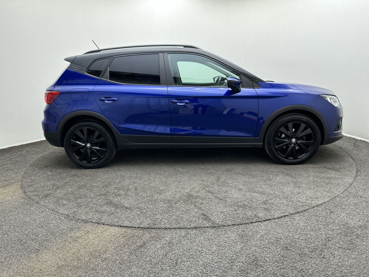 SEAT Arona Photo 8