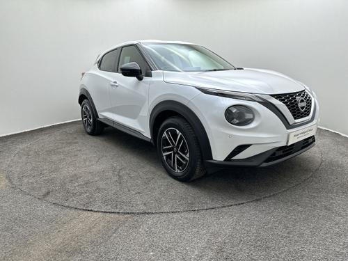 Used 2026 Nissan JUKE 1.0 DiG-T N-Connecta 5dr Pearl White at Aylesbury Motor Group