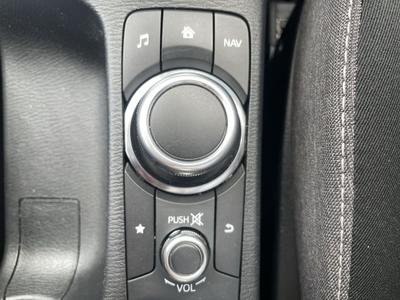 Mazda Mazda2 Photo 33
