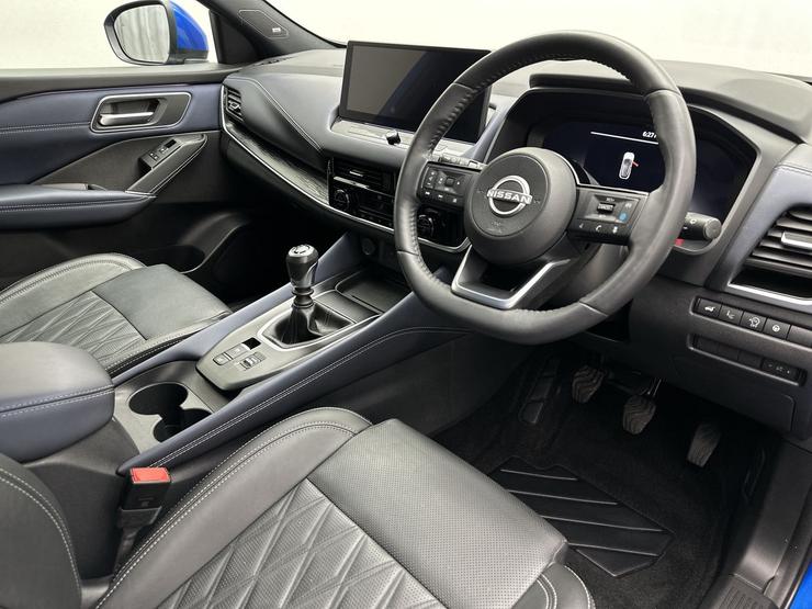 Nissan QASHQAI Photo spincar-6112005bc0babb517517f94db7a45e1a2f0404b7.jpg