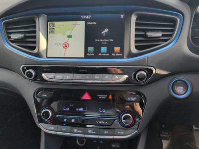 Hyundai IONIQ Photo 29