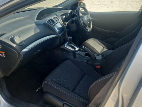 Honda Civic Photo 12