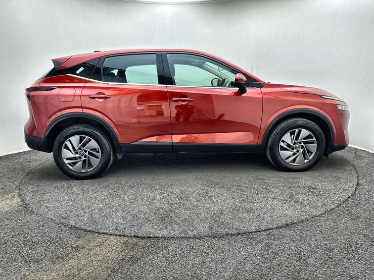 Nissan QASHQAI Photo spincar-61a0eec3c803326e7baaa843174e748a44b505b3.jpg