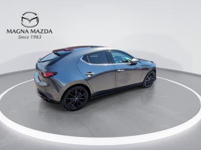 Mazda Mazda3 Photo 9